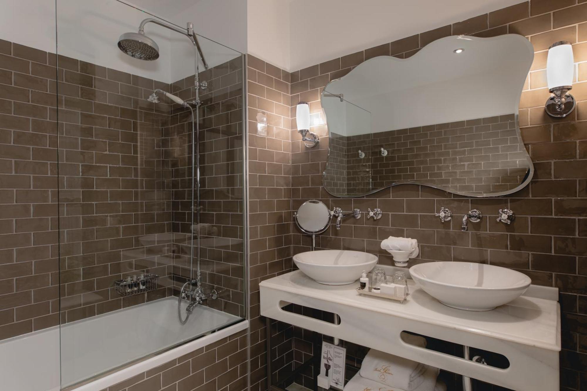 Preferential Room,1709905495:JPEG